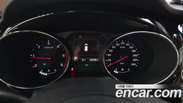 Kia Carnival 2016 thumb 2