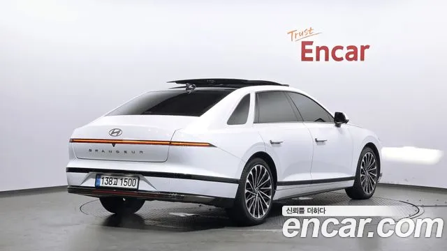 Hyundai Grandeur Hybrid 2023 thumb 8