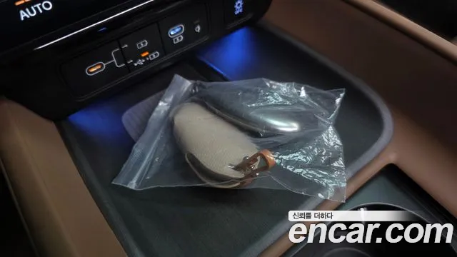 Hyundai Grandeur Hybrid 2023 thumb 12