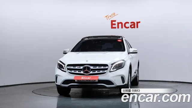 Mercedes-Benz A-Класс 2017 thumb 7