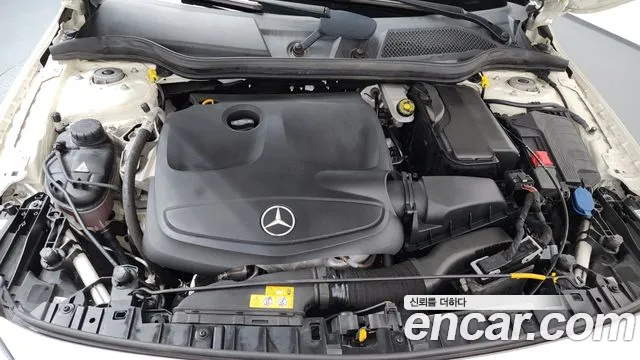 Mercedes-Benz A-Класс 2017 thumb 12