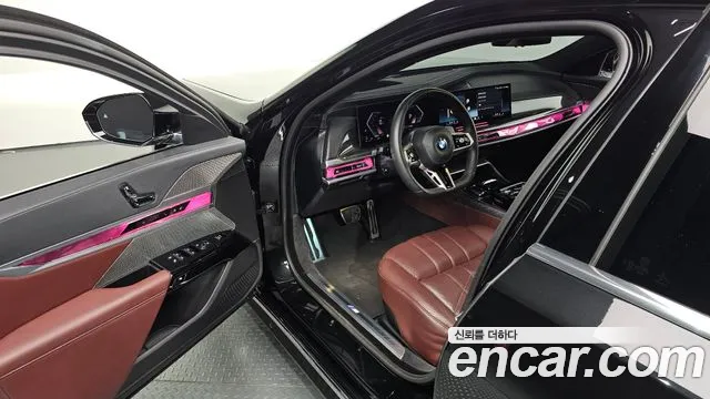 BMW 7 серии 2022 thumb 3