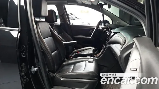 Chevrolet Trax 2020 thumb 2