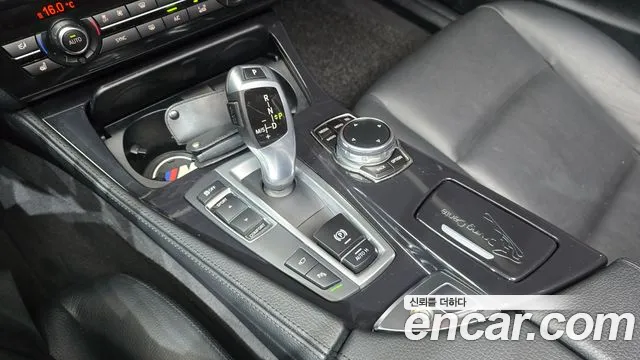 BMW 5 серии 2016 thumb 4