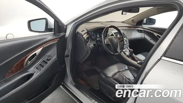 Chevrolet Alpheon 2011 thumb 12