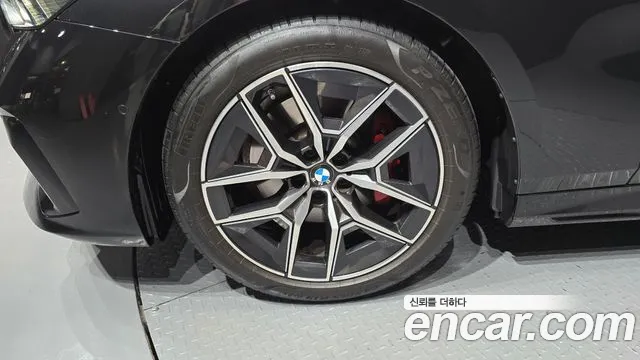 BMW 5 серии 2025 thumb 2