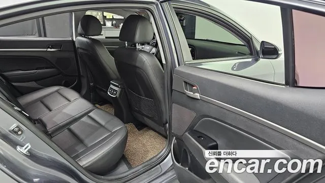 Hyundai Avante 2015 thumb 2