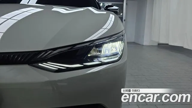 Kia EV6 2023 thumb 4