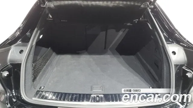 Porsche Cayenne 2022 thumb 12