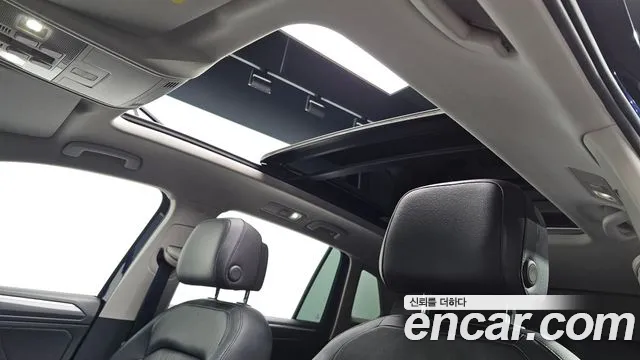 Volkswagen Tiguan 2018 thumb 6