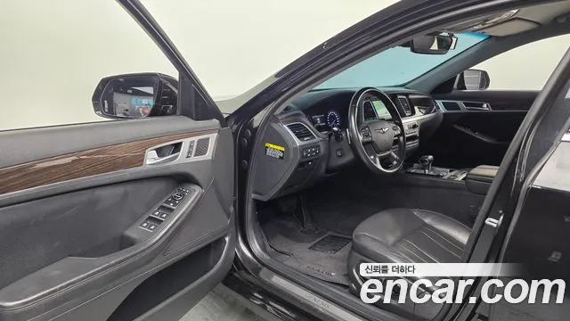 Genesis G80 2019 thumb 2