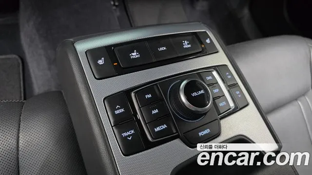 Genesis G80 2019 thumb 12