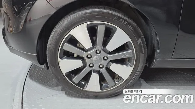 Kia Soul 2013 thumb 10