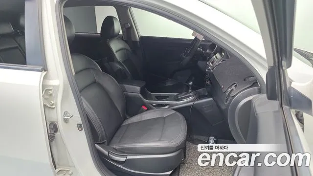 Kia Sportage 2010 thumb 5