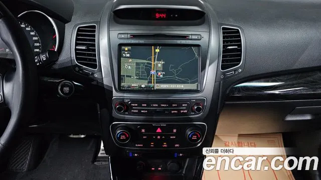Kia Sorento 2014 thumb 10