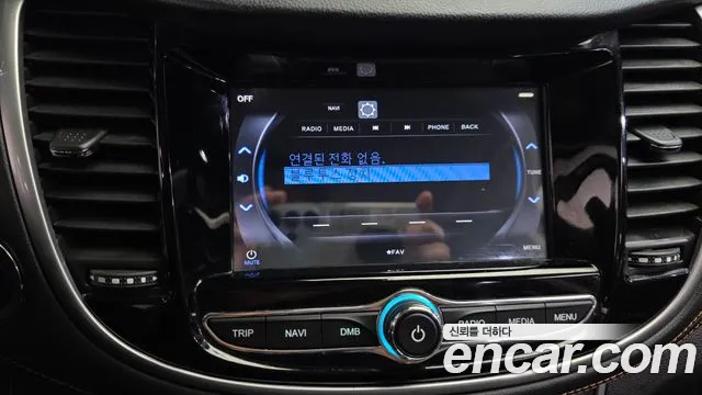 Chevrolet Trax 2018 thumb 2