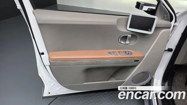 Hyundai Ioniq5 2022 thumb 8