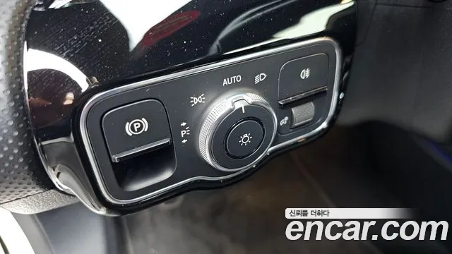 Mercedes-Benz A-Класс 2020 thumb 8