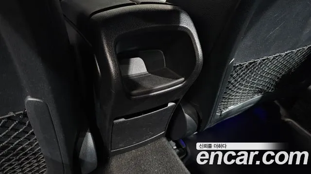 Mercedes-Benz A-Class 2020 thumb 8