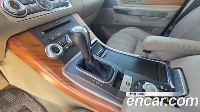 Land Rover Range Rover Sport 2009 thumb 8