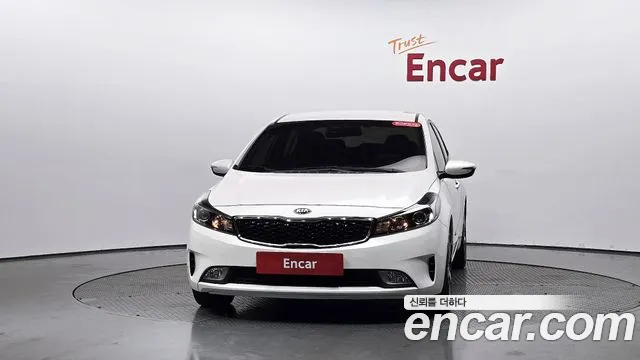 Kia K3 2017 thumb 9