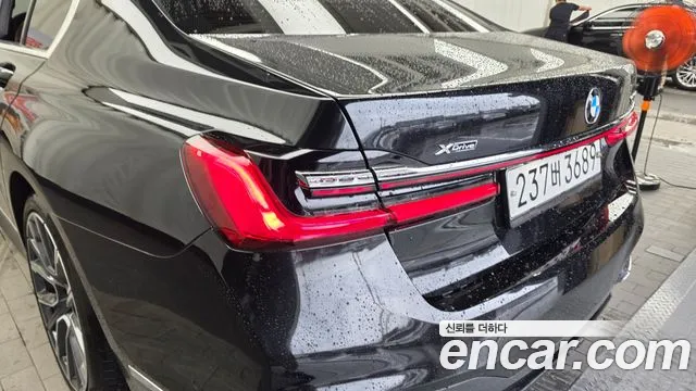 BMW 7 серии 2020 thumb 3