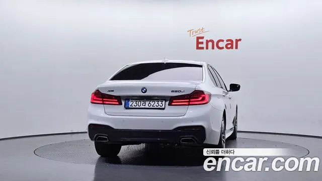 BMW 5 серии 2017 thumb 6