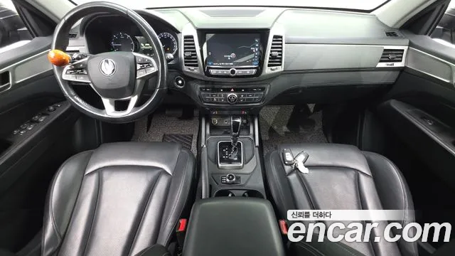 KGM Rexton 2018 thumb 4