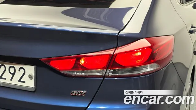 Hyundai Avante 2016 thumb 6