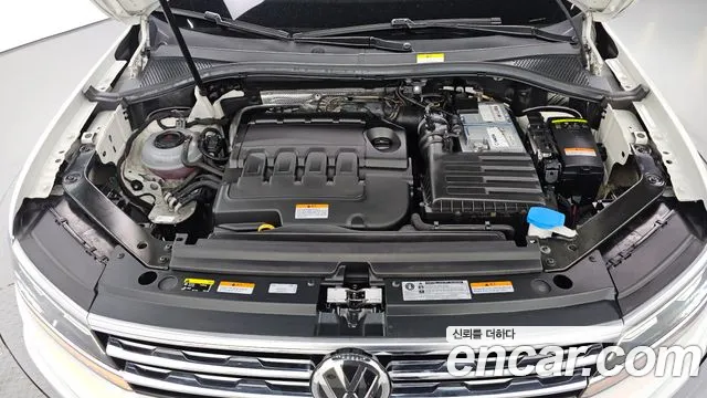 Volkswagen Tiguan 2020 thumb 8