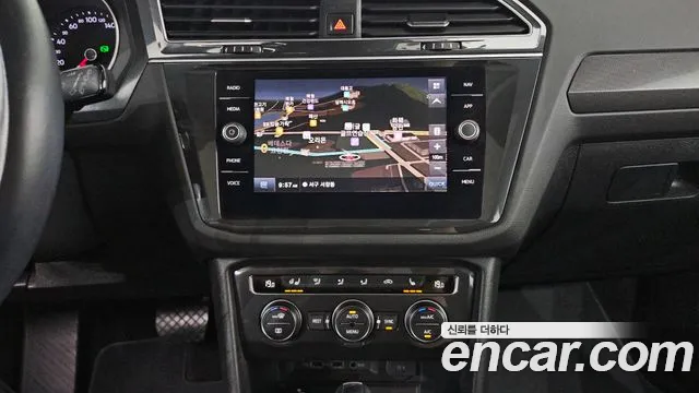 Volkswagen Tiguan 2020 thumb 6