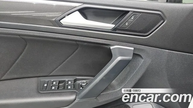 Volkswagen Tiguan 2020 thumb 12
