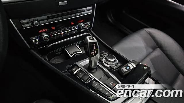 BMW 5 серии Gran Turismo 2013 thumb 11
