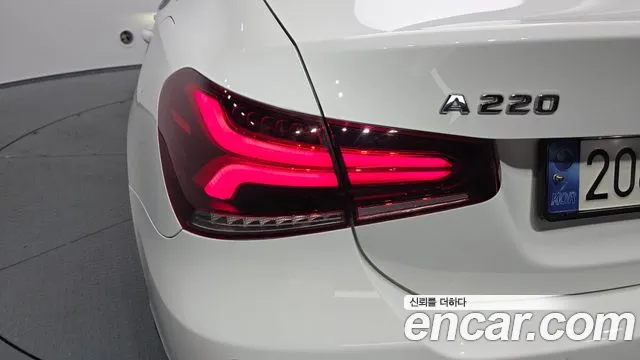 Mercedes-Benz A-Class 2020 thumb 7