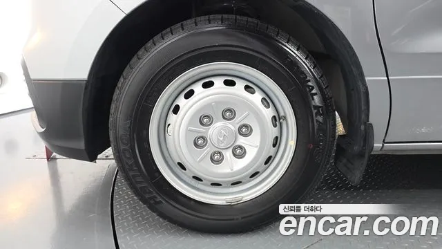 Hyundai Staria 2020 thumb 12