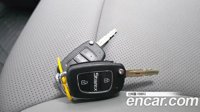Hyundai Staria 2020 thumb 5