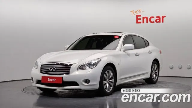 Infiniti M 2013 thumb 11