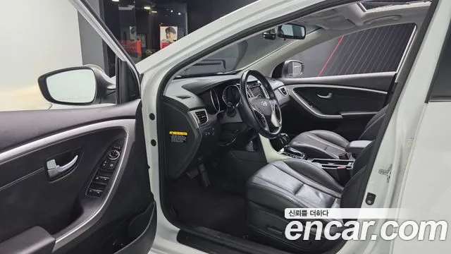 Hyundai i30 2014 thumb 8