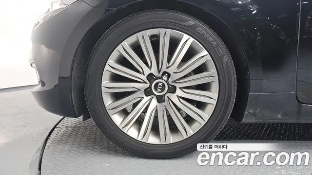 Kia K9 2013 thumb 8