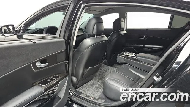 Kia K9 2013 thumb 12