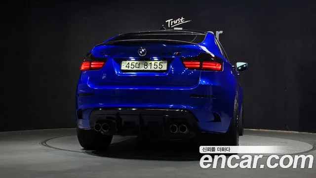 BMW X6M 2010 thumb 7