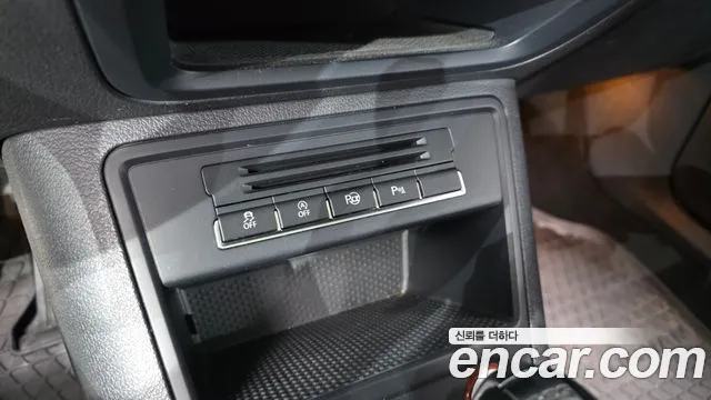 Volkswagen Tiguan 2015 thumb 3