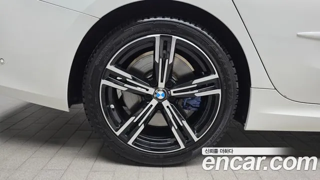 BMW 3 серии 2024 thumb 10