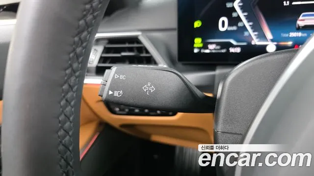 BMW 3 серии 2024 thumb 11