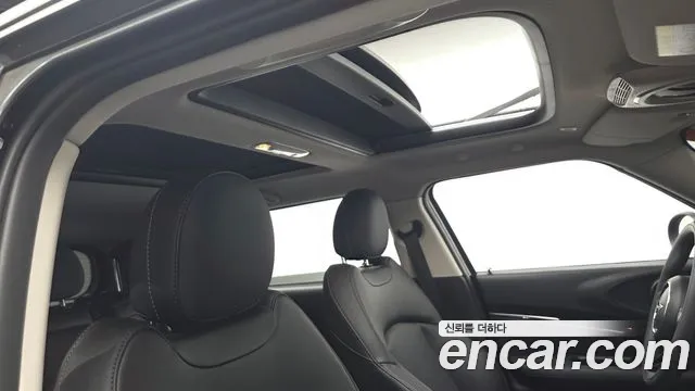 Mini Clubman 2020 thumb 9