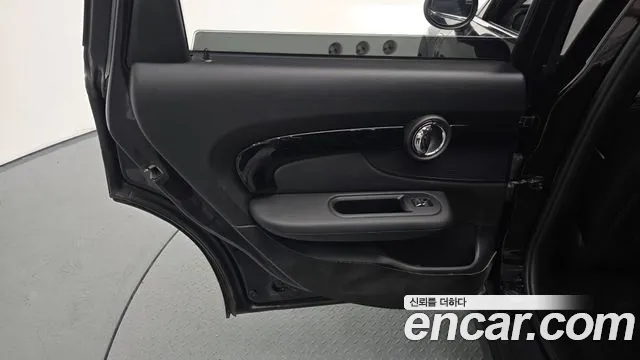 Mini Clubman 2020 thumb 4