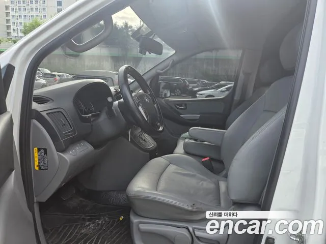 Hyundai Staria 2020 thumb 8