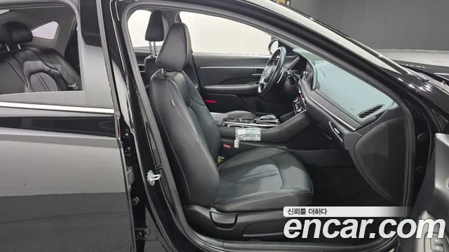 Hyundai Sonata 2021 thumb 4