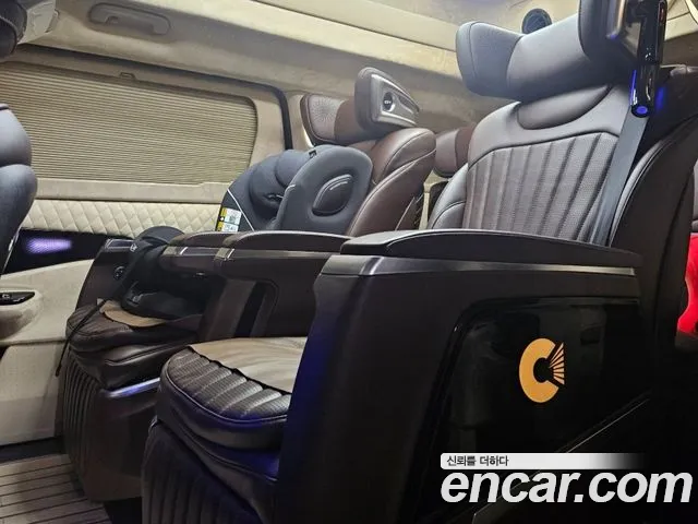 Kia Carnival 2022 thumb 11