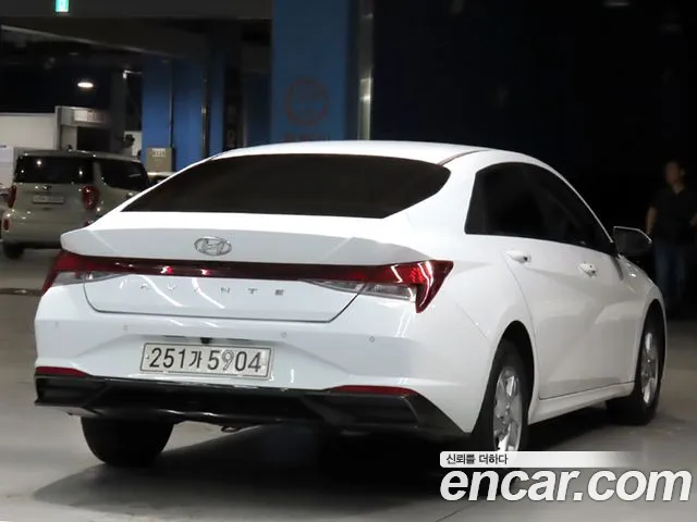 Hyundai Elantra 2021 thumb 3